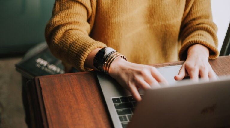 customers, communications, e-commerce, delivery, customer churn, CX, gamification, retail, customer loyalty, How Future-Minded CX Teams Can Stay Ahead of Customer Needs with AI Innovation