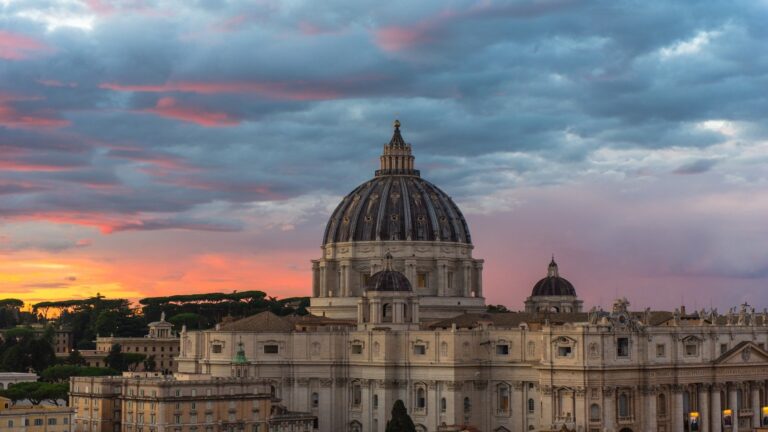 St. Peter's Basilica, Microsoft,
