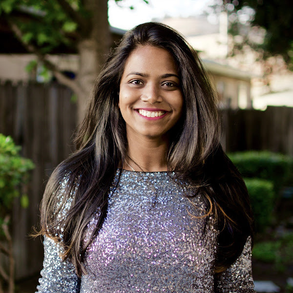 Laxshmi Murugen Headshot